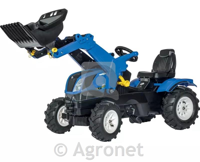 Traktor New Holland TZ z nakladalcem