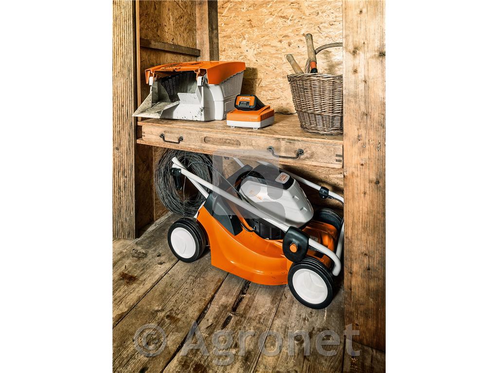 Akumulatorska kosilnica RMA 443 STIHL