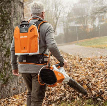 Akumulatorski pihalnik BGA 200 STIHL