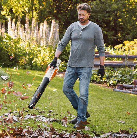 Akumulatorski pihalnik BGA 57 STIHL