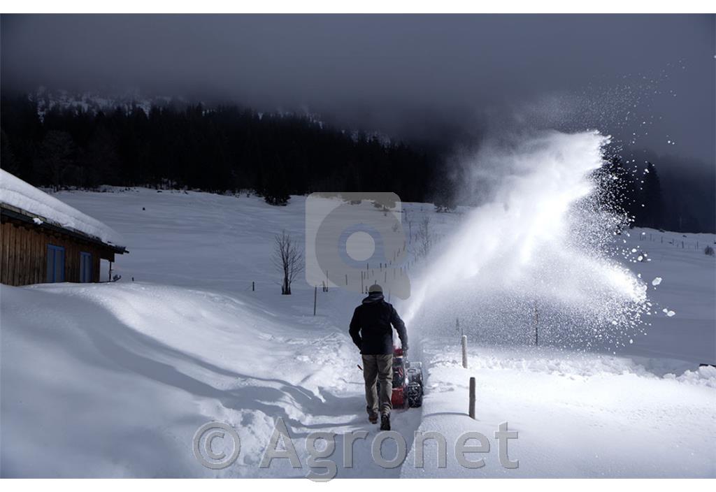Snežna freza AL-KO SnowLine 700 E