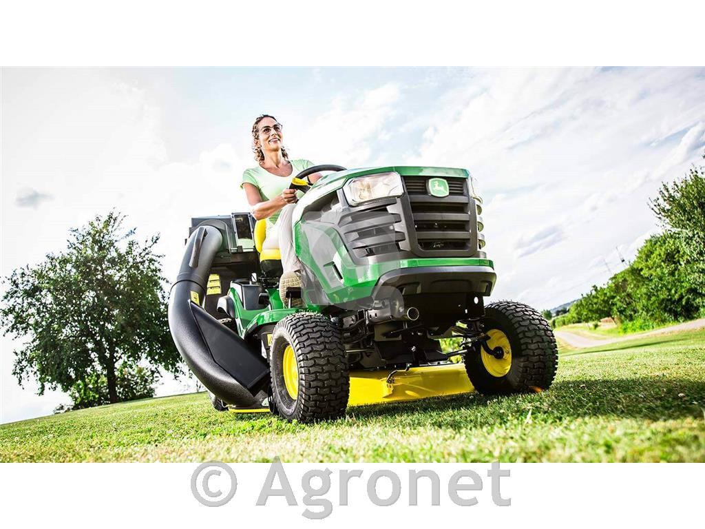 Vrtni traktor X127 JOHN DEERE