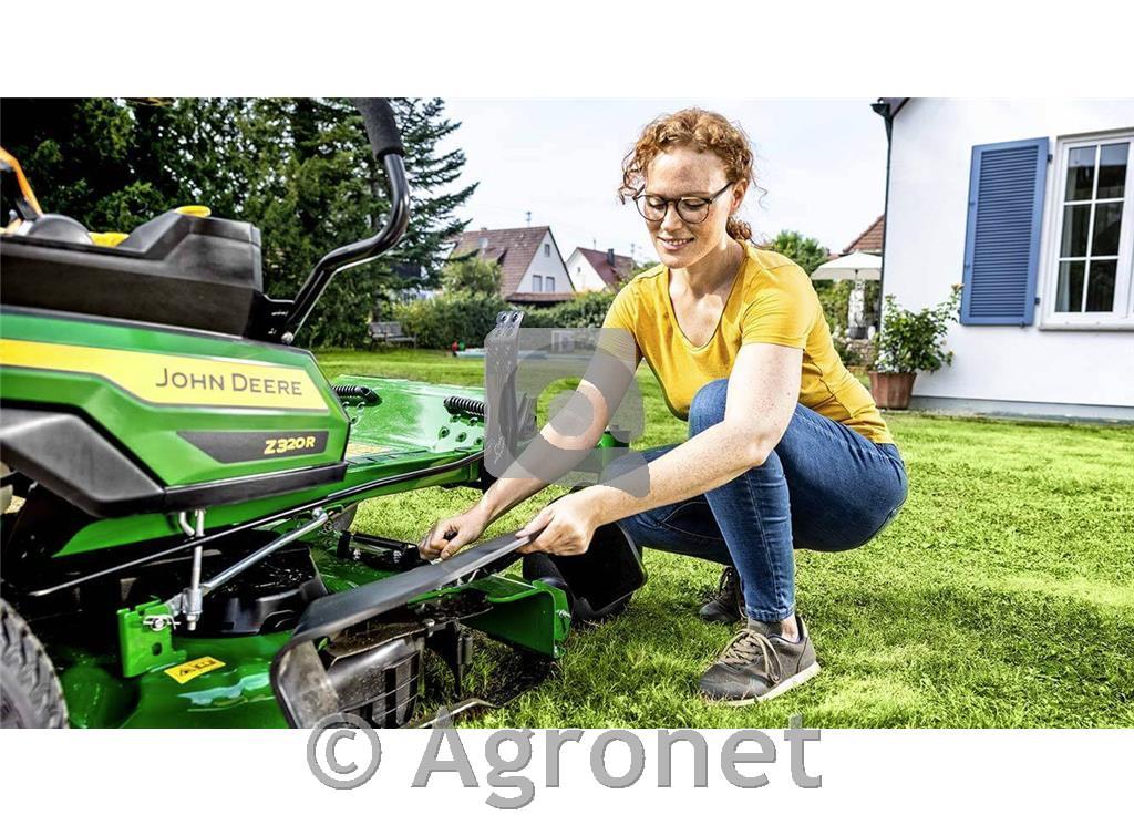 Kosilnica Z320R JOHN DEERE
